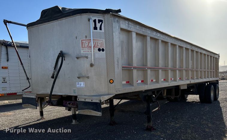 image for item DP6130 1990 Travis end dump trailer