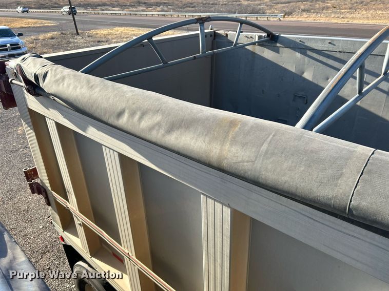 image for item DP6130 1990 Travis end dump trailer