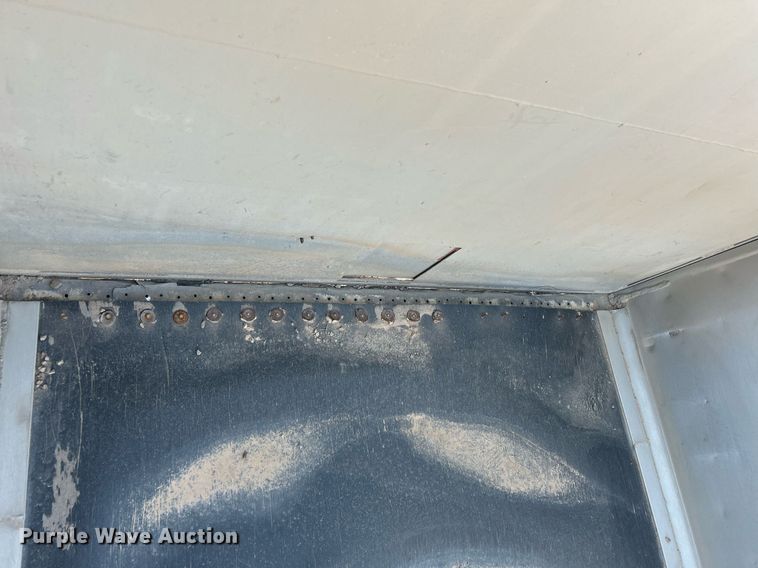 image for item DP6130 1990 Travis end dump trailer