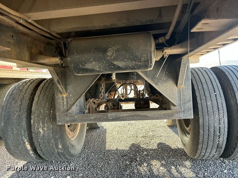 image for item DP6130 1990 Travis end dump trailer