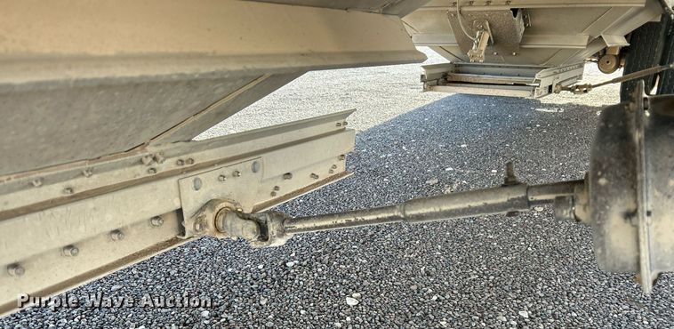 image for item DP6131 2007 Wilson DWH-501C grain trailer