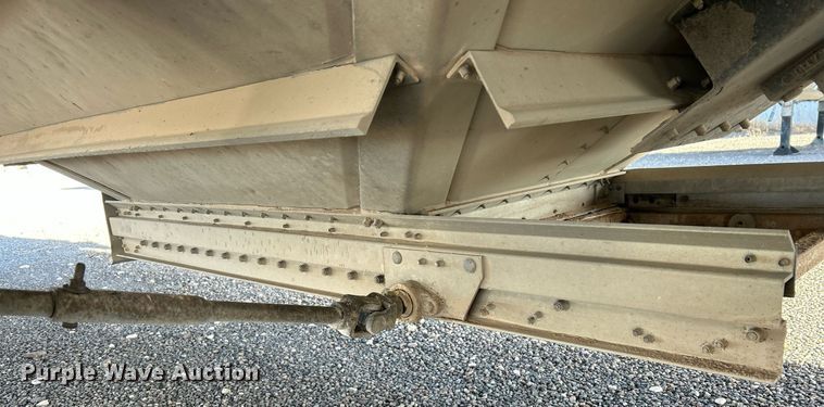 image for item DP6131 2007 Wilson DWH-501C grain trailer