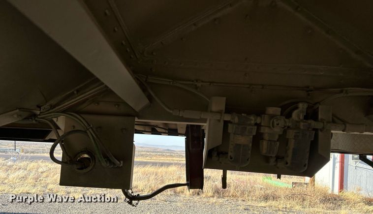 image for item DP6131 2007 Wilson DWH-501C grain trailer