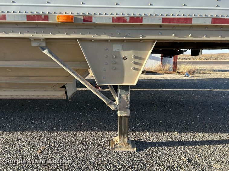 image for item DP6131 2007 Wilson DWH-501C grain trailer