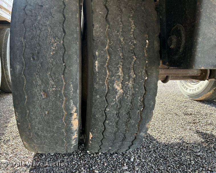 image for item DP6131 2007 Wilson DWH-501C grain trailer