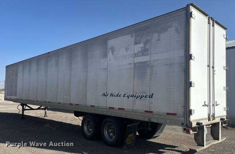image for item DP6132 1993 Fruehauf dry van trailer