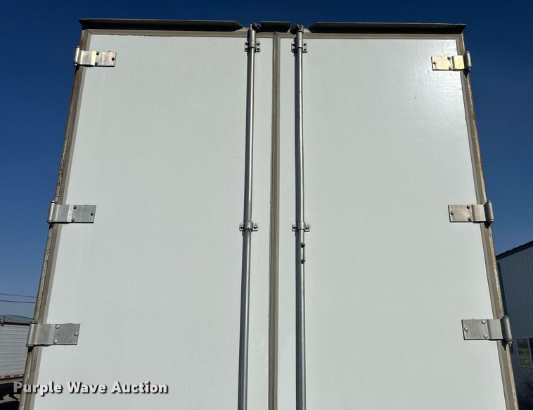 image for item DP6132 1993 Fruehauf dry van trailer