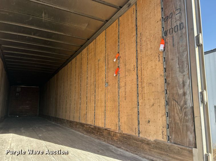 image for item DP6132 1993 Fruehauf dry van trailer