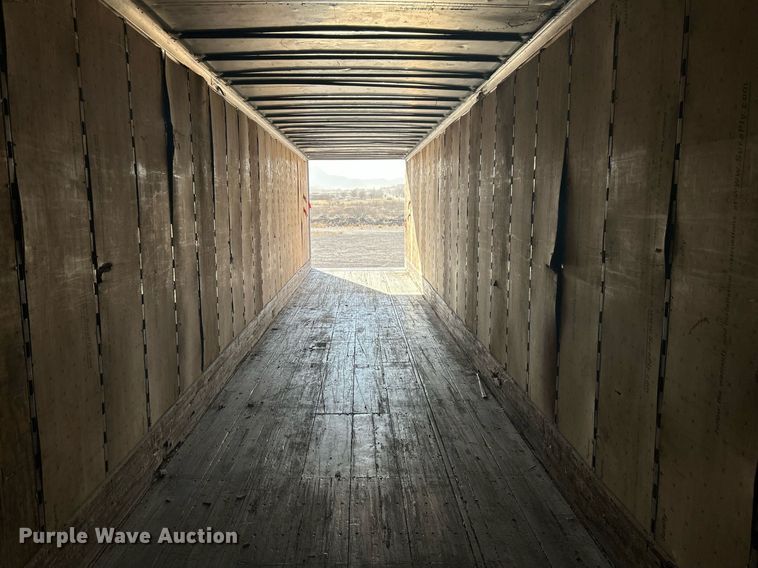 image for item DP6132 1993 Fruehauf dry van trailer