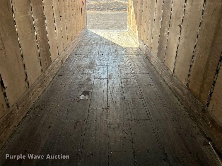 image for item DP6132 1993 Fruehauf dry van trailer