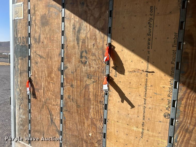 image for item DP6132 1993 Fruehauf dry van trailer