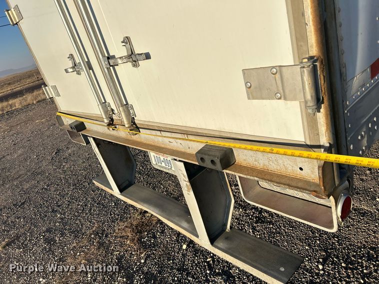 image for item DP6132 1993 Fruehauf dry van trailer