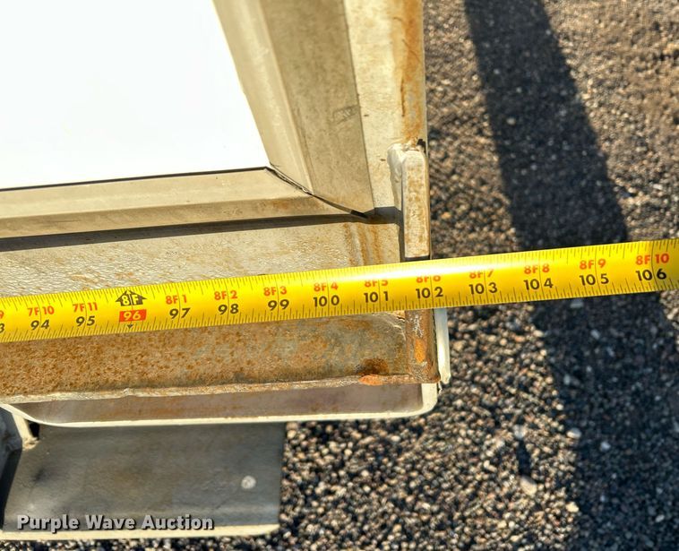 image for item DP6132 1993 Fruehauf dry van trailer