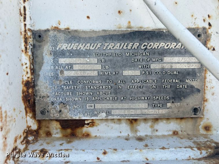 image for item DP6132 1993 Fruehauf dry van trailer