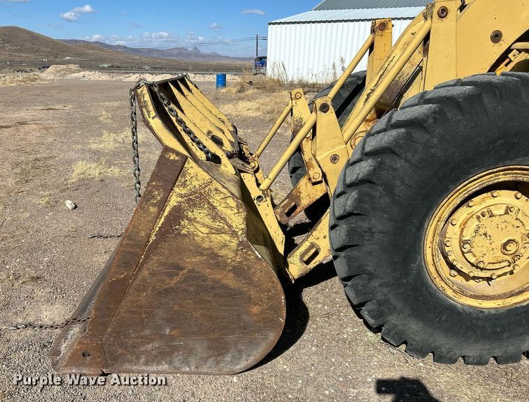 image for item DP6133 1970 Caterpillar 950 wheel loader