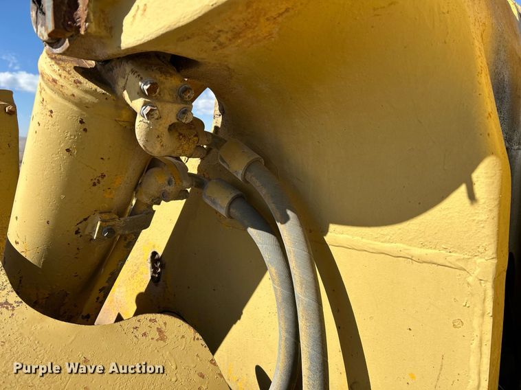 image for item DP6133 1970 Caterpillar 950 wheel loader