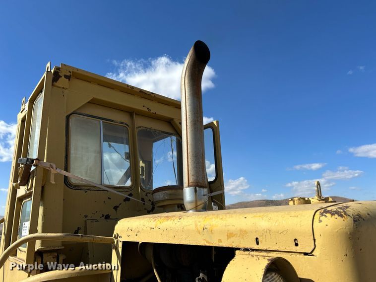 image for item DP6133 1970 Caterpillar 950 wheel loader