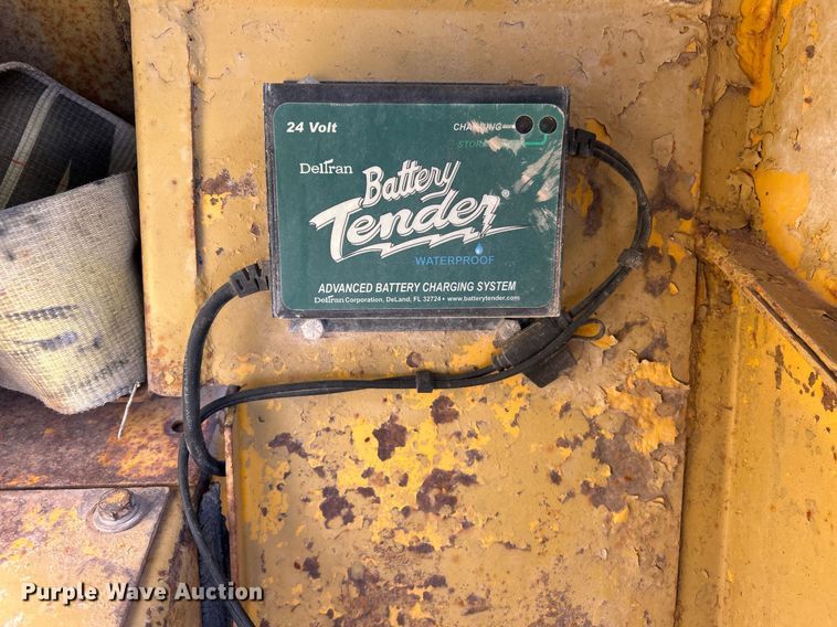 image for item DP6133 1970 Caterpillar 950 wheel loader