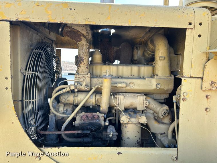 image for item DP6133 1970 Caterpillar 950 wheel loader