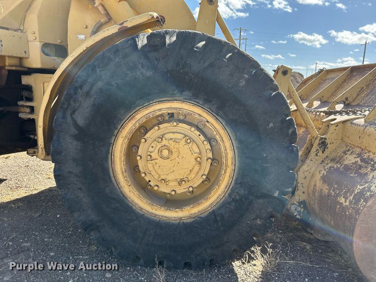 image for item DP6133 1970 Caterpillar 950 wheel loader