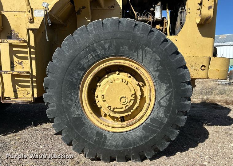 image for item DP6133 1970 Caterpillar 950 wheel loader