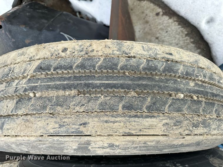 image for item DQ6639 (8) Kumbo 11R22.5 tires and wheels
