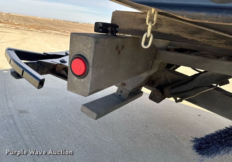 image for item DT0521 2018 Kenworth T270 rollback truck