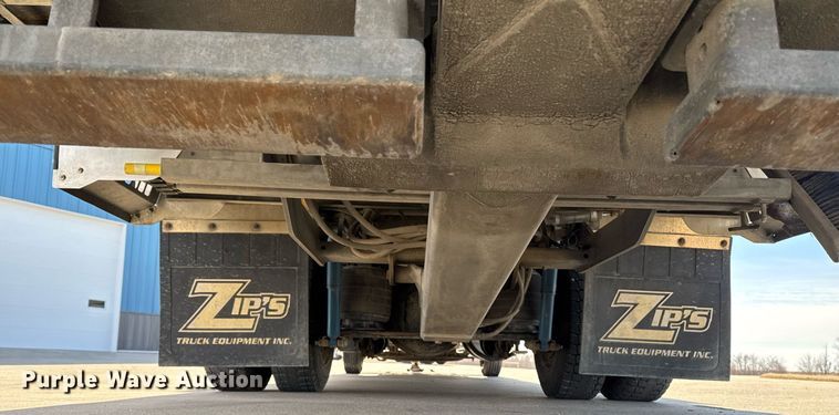 image for item DT0521 2018 Kenworth T270 rollback truck