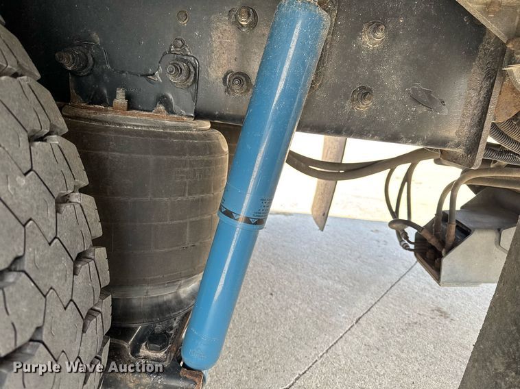 image for item DT0521 2018 Kenworth T270 rollback truck