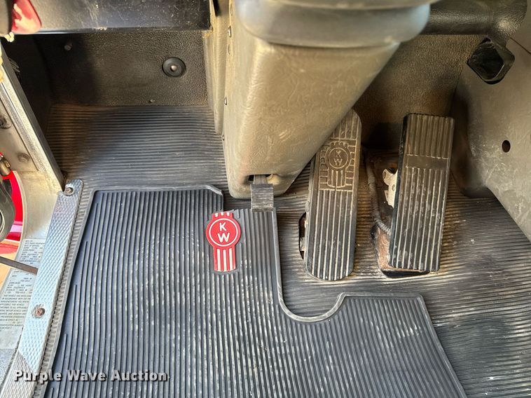 image for item DT0521 2018 Kenworth T270 rollback truck