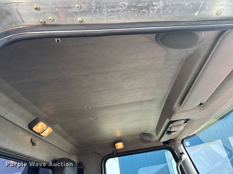 image for item DT0521 2018 Kenworth T270 rollback truck