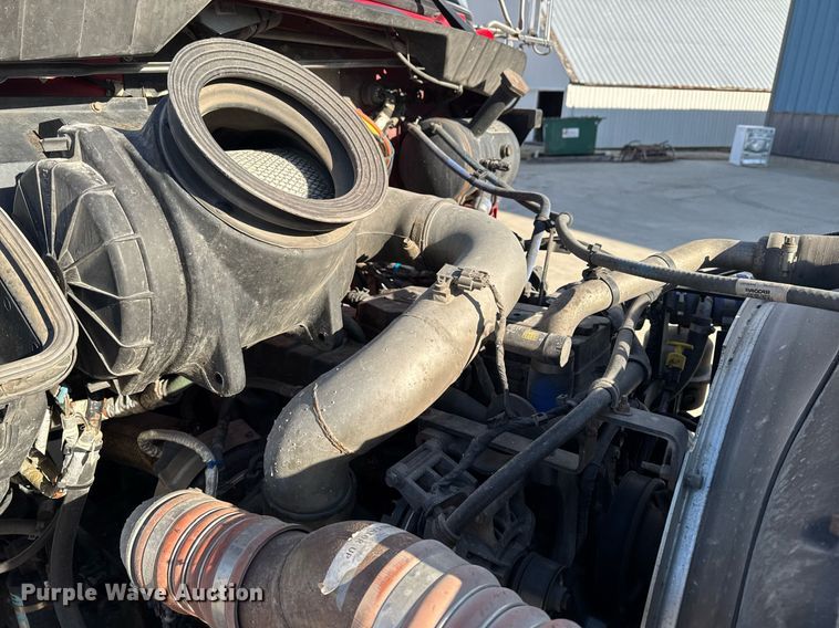 image for item DT0521 2018 Kenworth T270 rollback truck