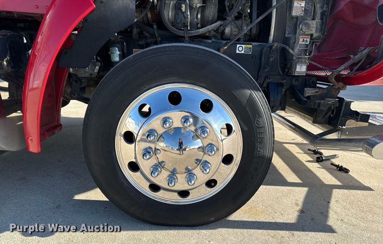 image for item DT0521 2018 Kenworth T270 rollback truck