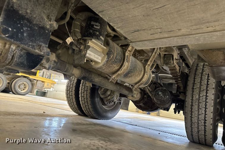 image for item DT0522 2012 Freightliner M2 bucket truck