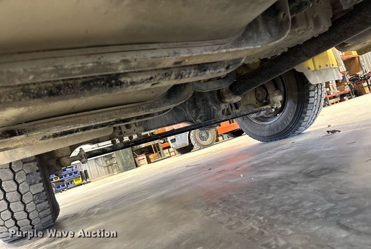 image for item DT0522 2012 Freightliner M2 bucket truck