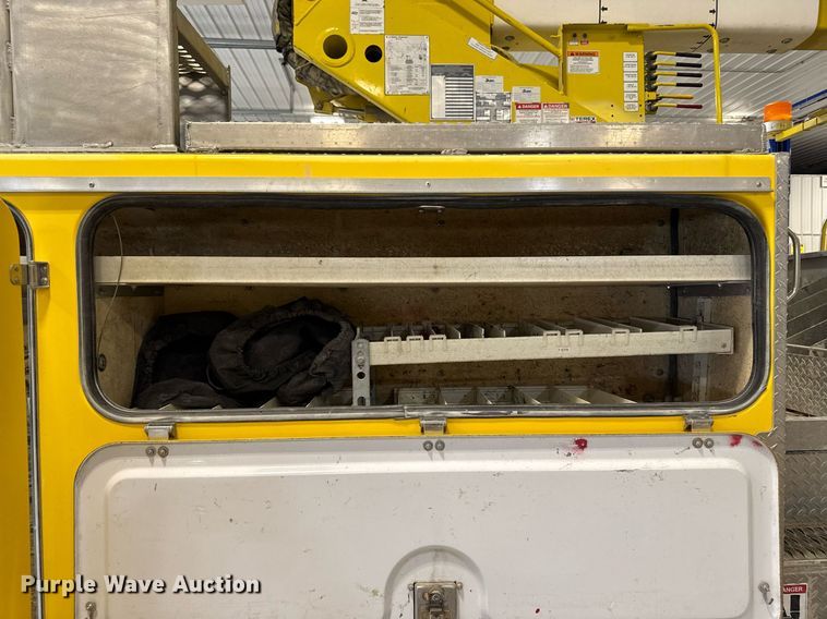 image for item DT0522 2012 Freightliner M2 bucket truck