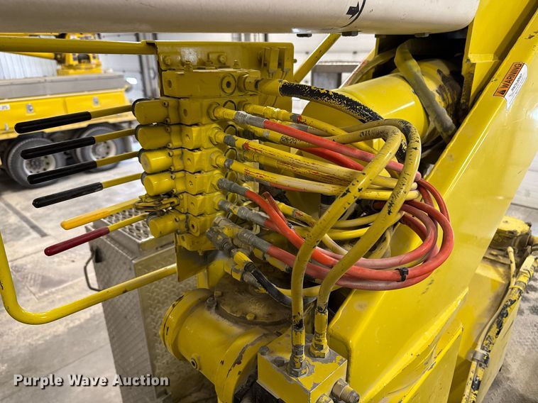 image for item DT0522 2012 Freightliner M2 bucket truck