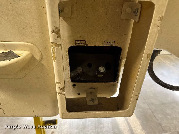 image for item DT0522 2012 Freightliner M2 bucket truck