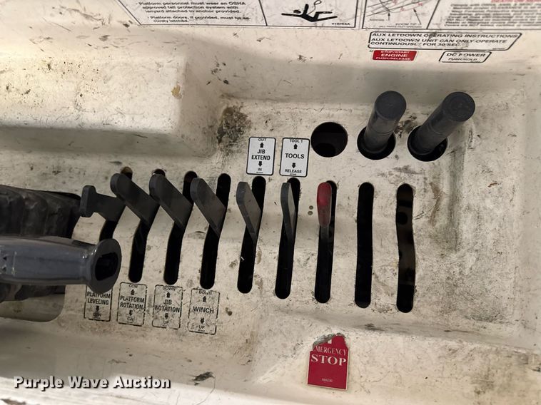 image for item DT0522 2012 Freightliner M2 bucket truck