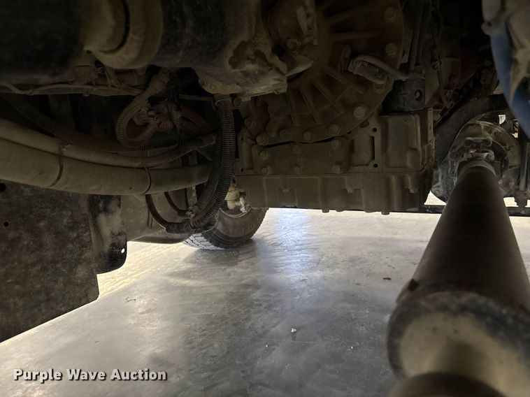 image for item DT0522 2012 Freightliner M2 bucket truck