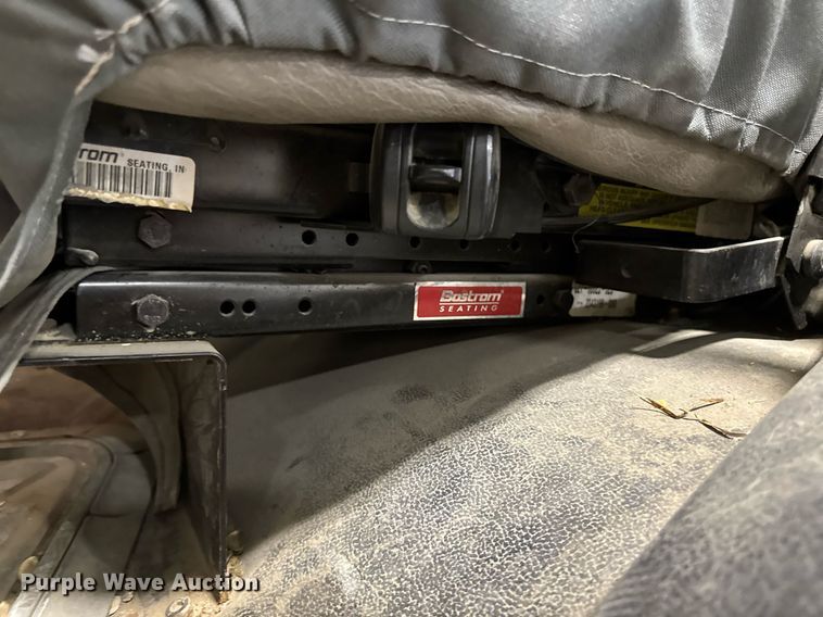 image for item DT0522 2012 Freightliner M2 bucket truck