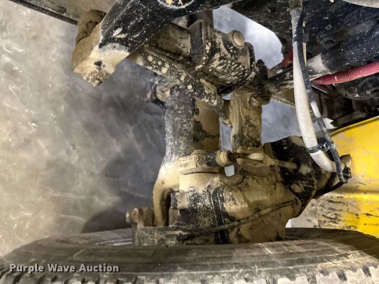 image for item DT0522 2012 Freightliner M2 bucket truck