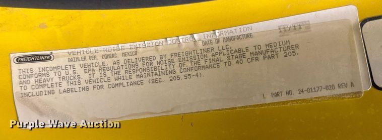 image for item DT0522 2012 Freightliner M2 bucket truck