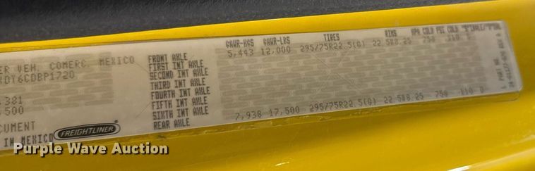 image for item DT0522 2012 Freightliner M2 bucket truck