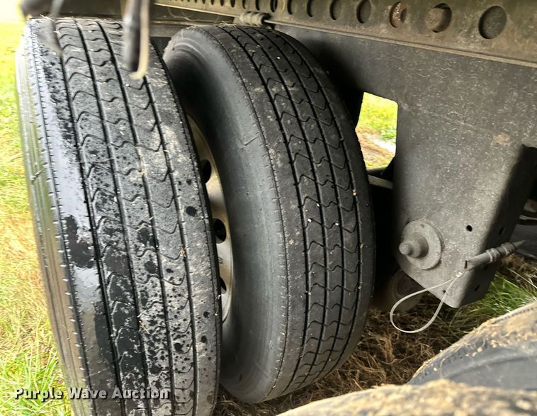 image for item DT2227 2020 Kentucky Trailer  dry van trailer