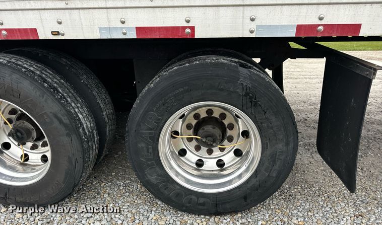 image for item DT2234 2020 Kentucky Trailer  dry van trailer