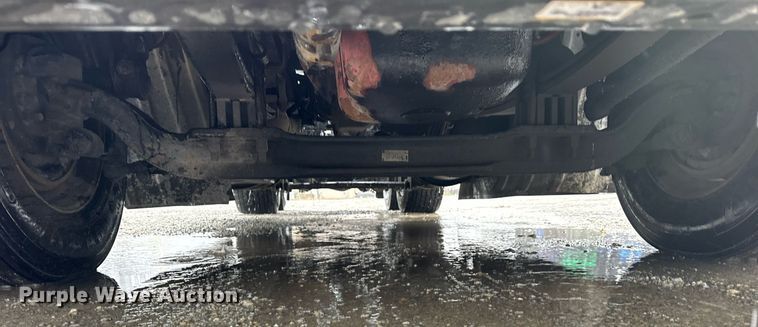 image for item DT2239 2016 Kenworth  T680 semi truck