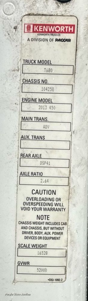 image for item DT2239 2016 Kenworth  T680 semi truck