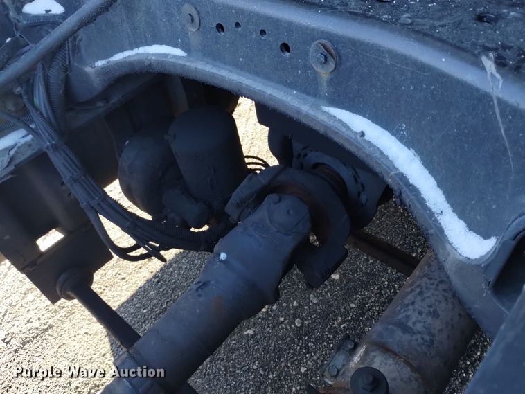 image for item DT2241 2016 Kenworth T680 semi truck