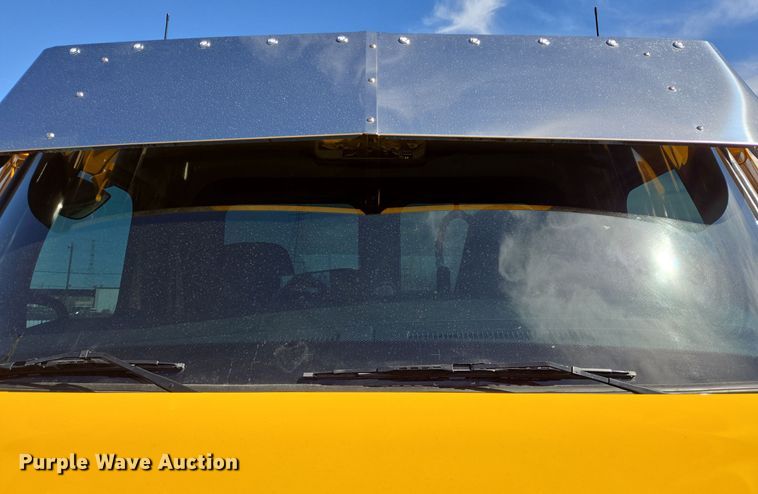 image for item DT5494 2024 Freightliner Cascadia 126 semi truck